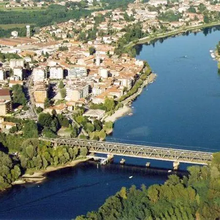 Appartement Sleeps 4 Pool T421422