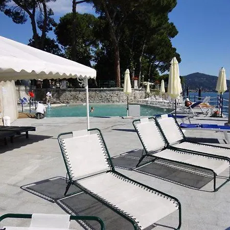 Appartement Sleeps 4 Pool T421422 *