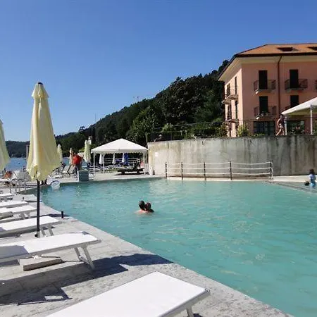 Appartement Sleeps 4 Pool T421422 *