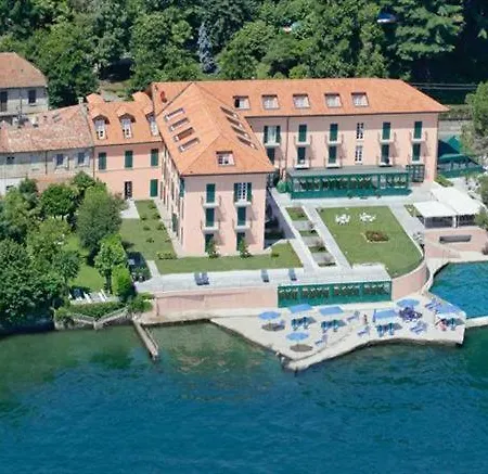 Sleeps 4 Pool T421422 Meina